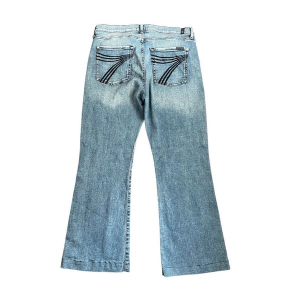 7 For All Mankind Tailorlessa Dojo Flare Jean • Size 34 • Light Wash • Wide Leg - Picture 4 of 10
